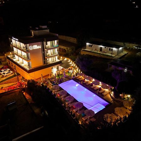 Hotel Memaj クサミル エクステリア 写真